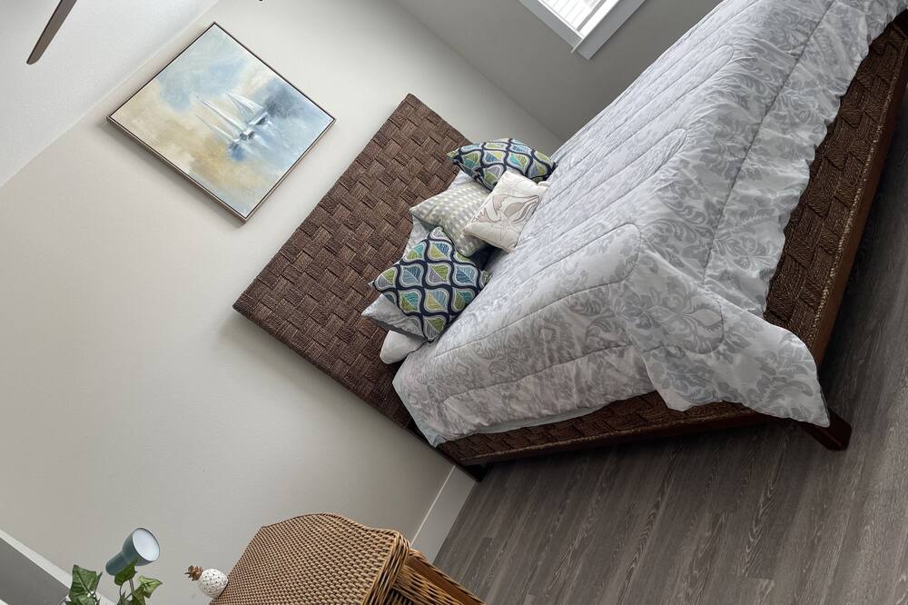 Photo of Bedroom in Spring Branch West