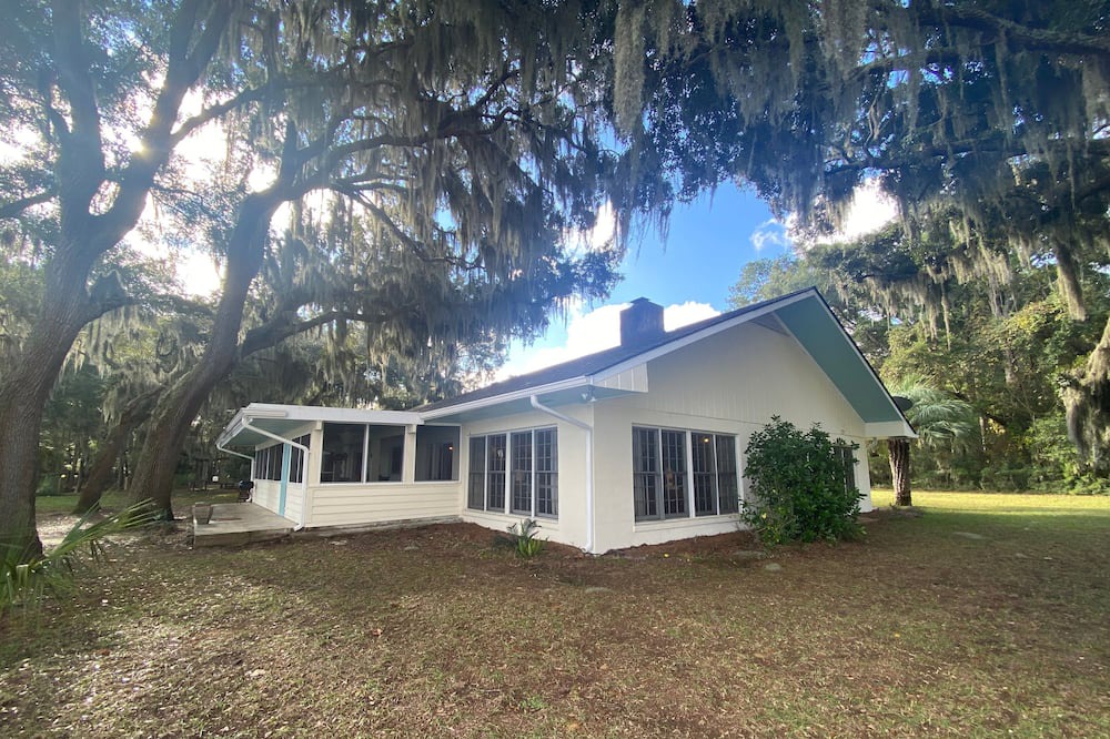 Photo of Others in Edisto Island