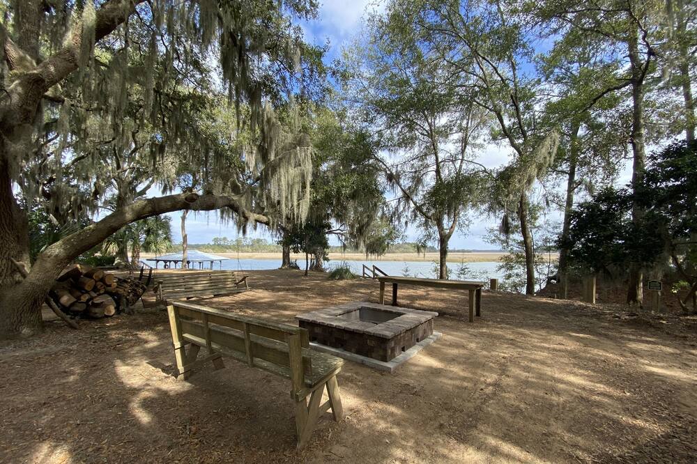 Photo of Others in Edisto Island