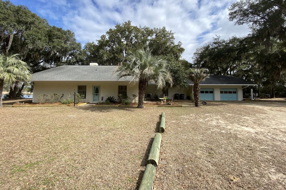Photo of Others in Edisto Island
