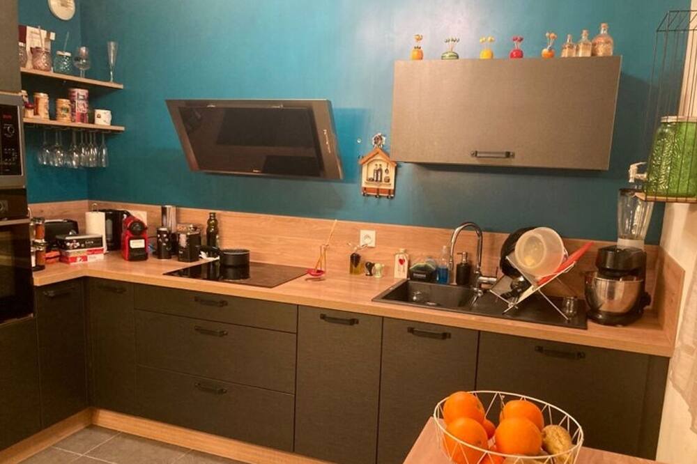 Photo of Kitchen in Bourg Pelousiere