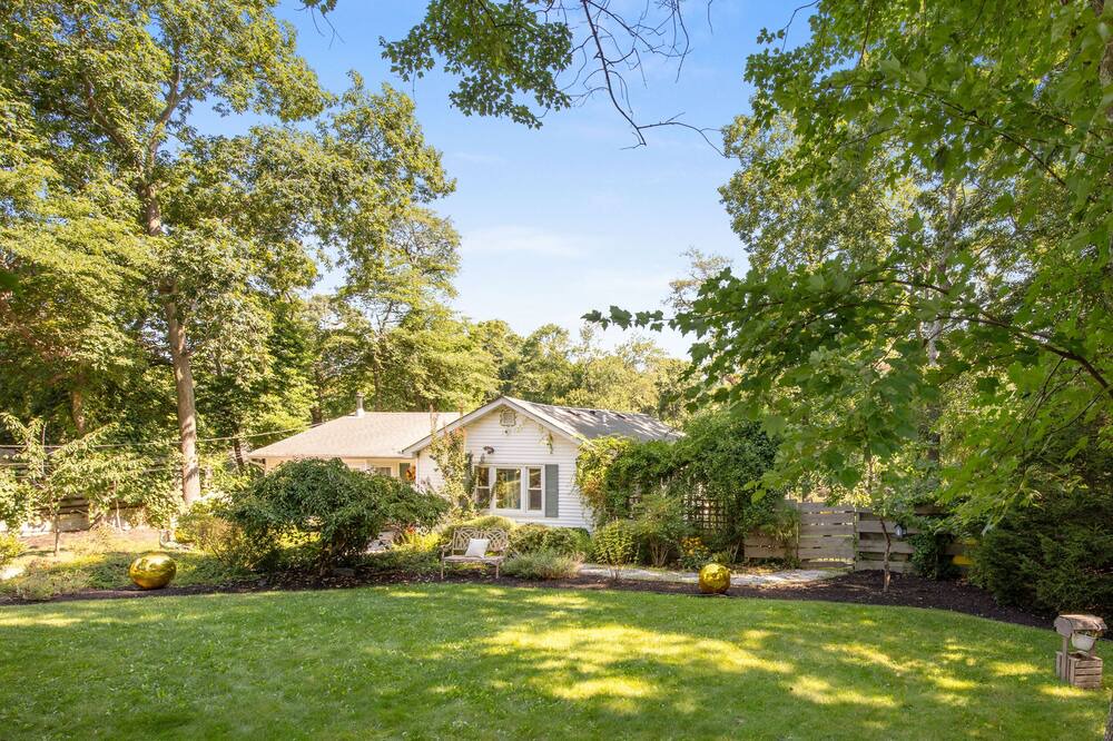 Photo of Outdoor in Mastic Beach