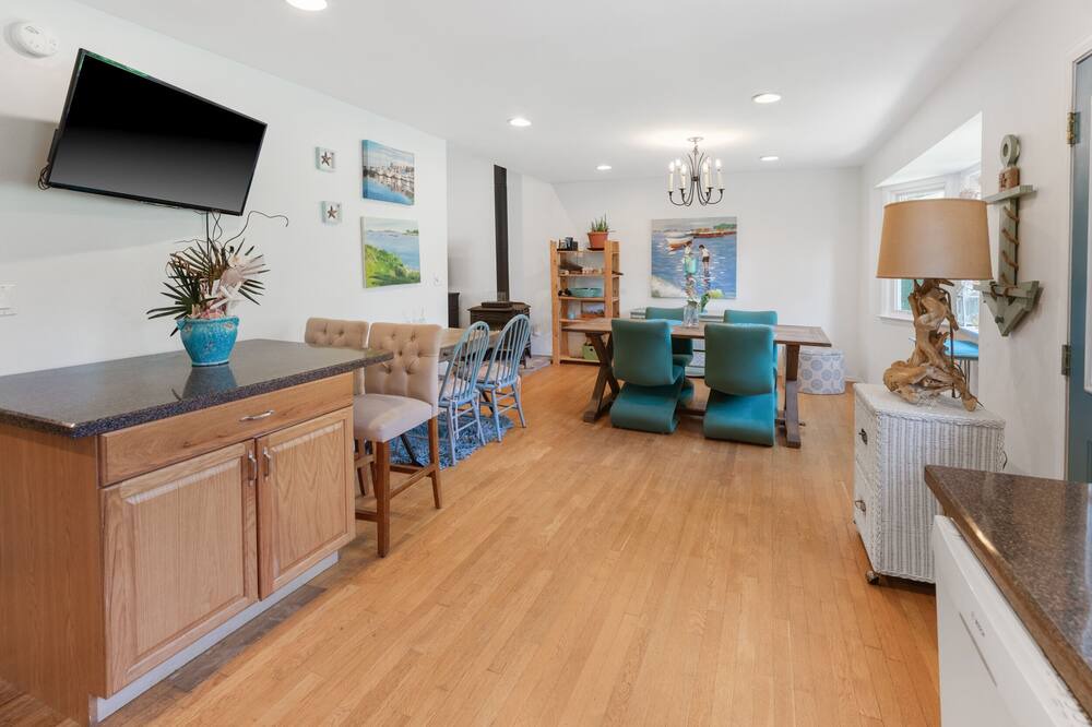 Photo of Others in Mastic Beach