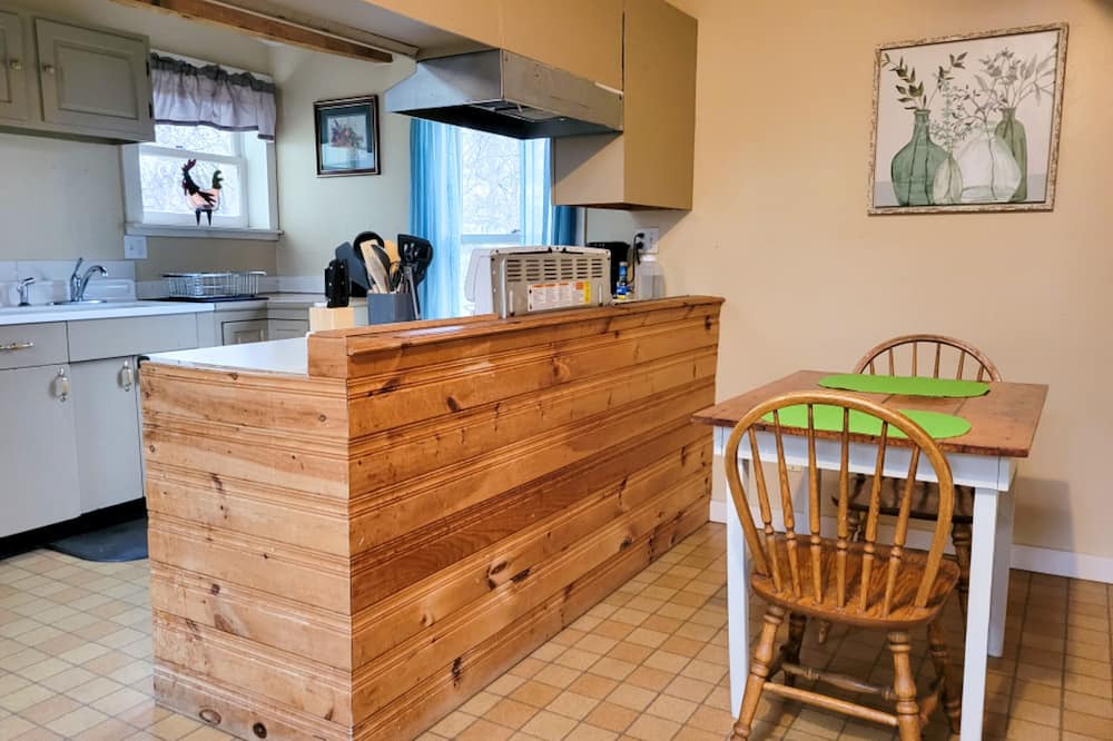 Photo of Kitchen in Town of Hounsfield