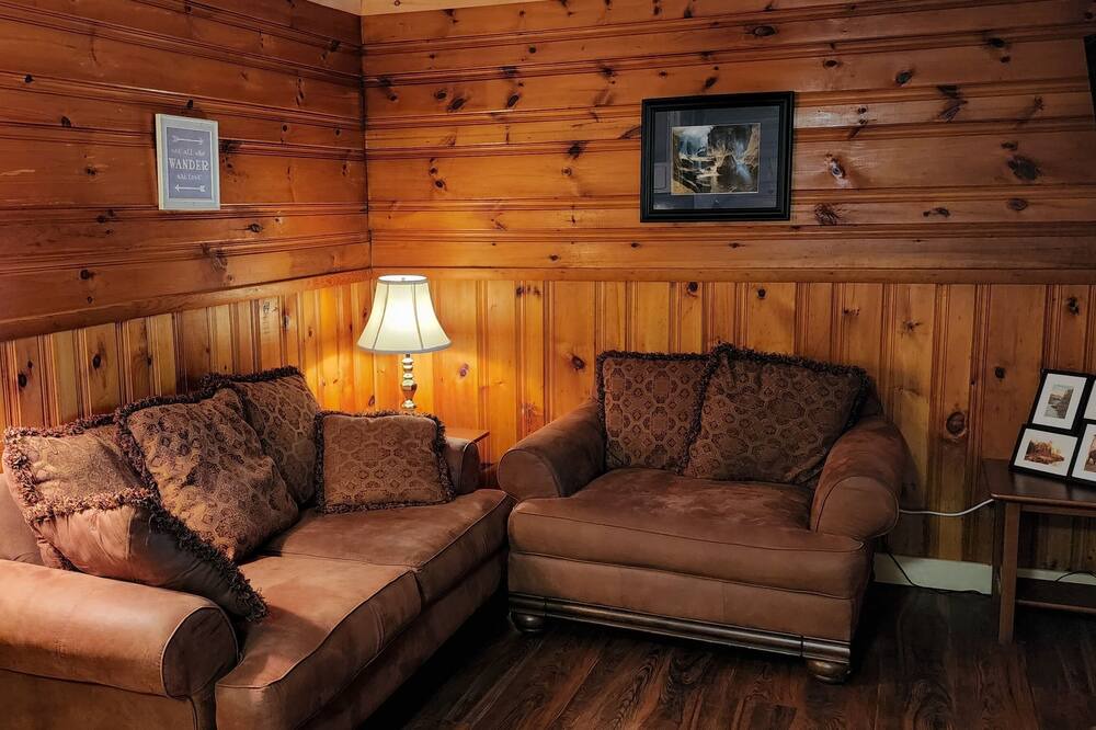 Photo of Livingroom in Lake Luzerne