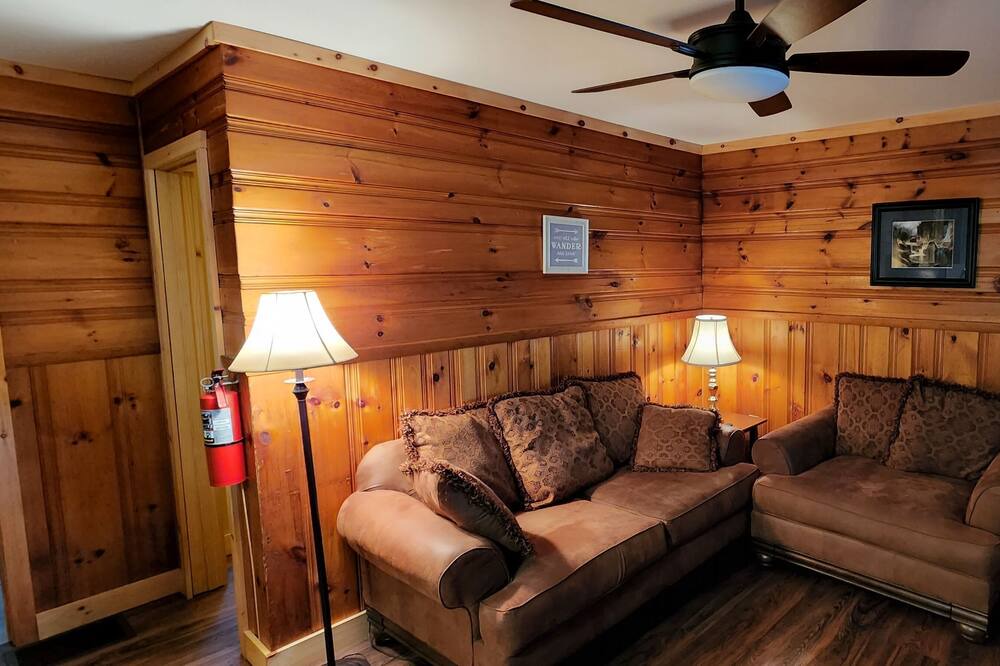 Photo of Livingroom in Lake Luzerne