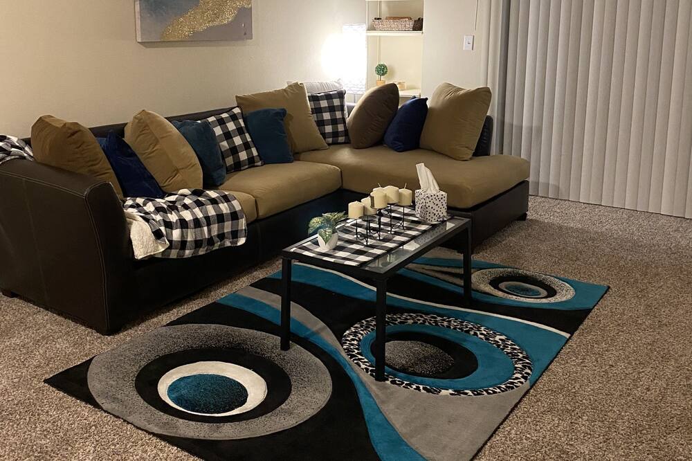 Photo of Livingroom in Atascocita