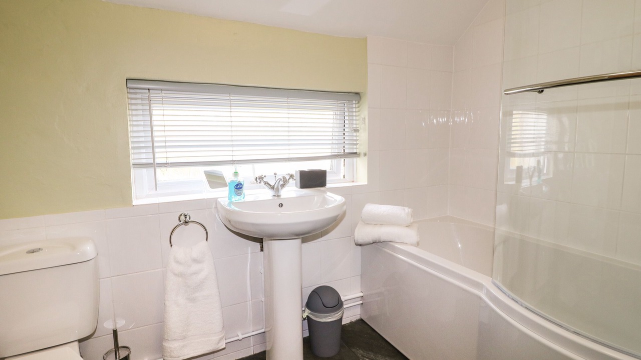 Photo of Bathroom in Doveridge