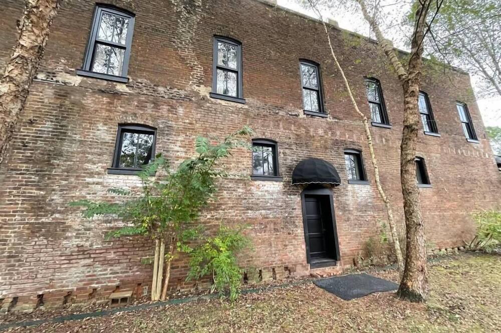 Photo of Outdoor in Chester