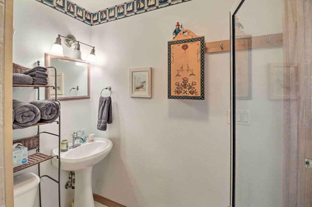 Photo of Bathroom in Edgemont