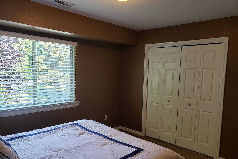 Photo of Bedroom in Orem