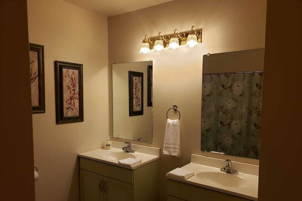 Photo of Bathroom in Orem