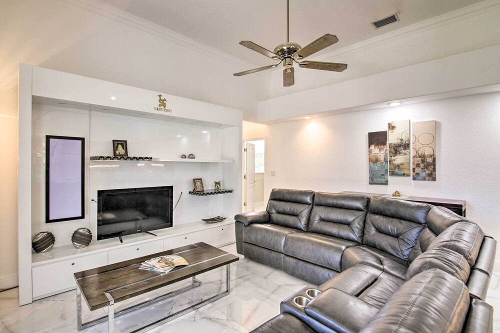 Photo of Bedroom in Southwest Ranches