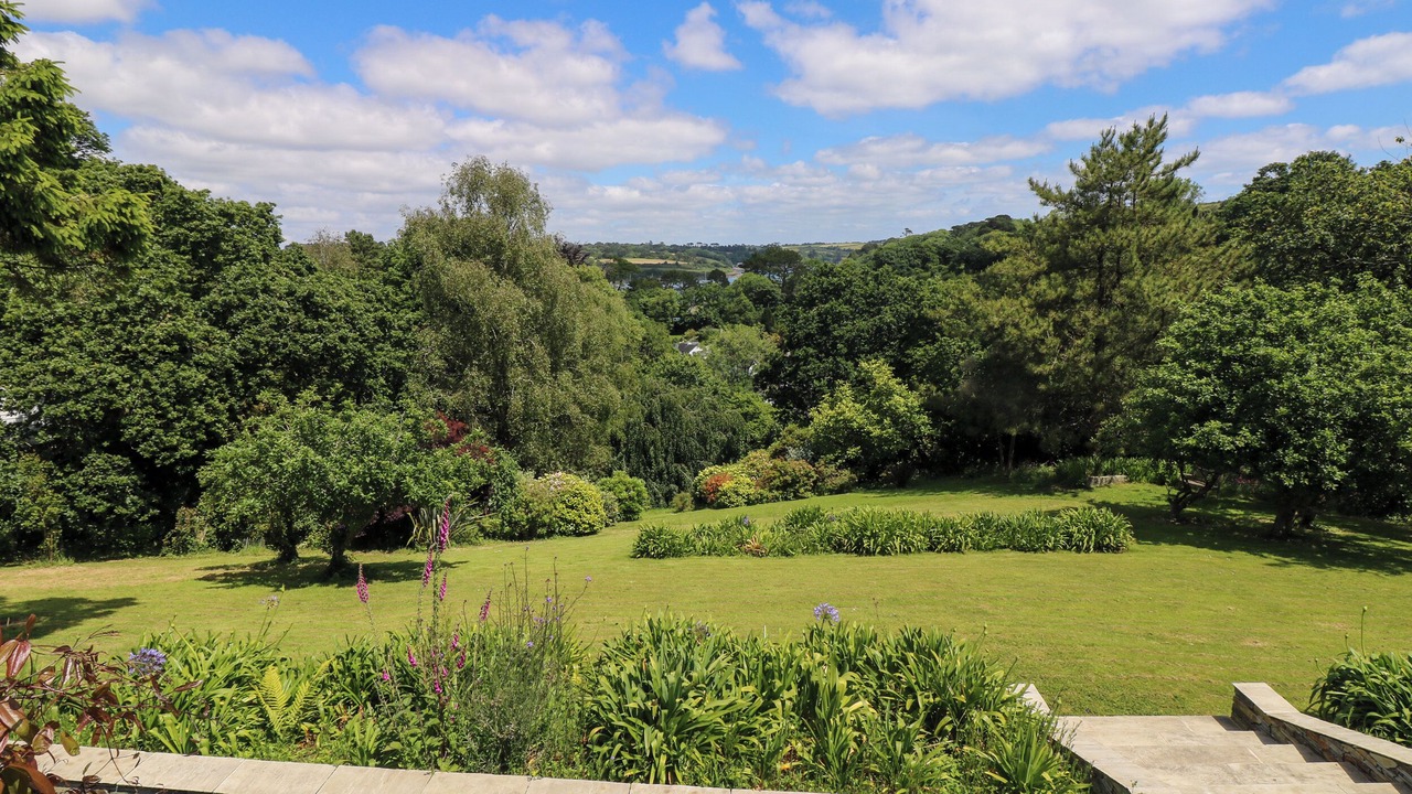 Photo of Others in Helford