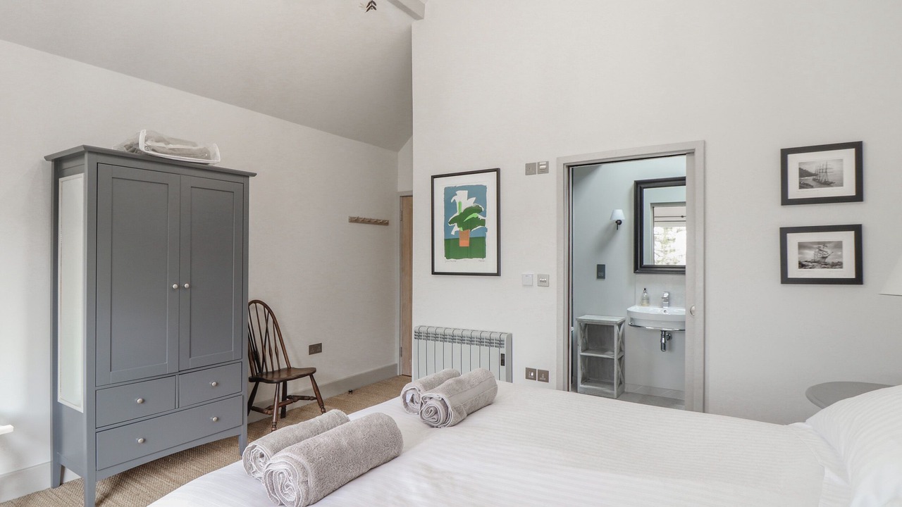 Photo of Others in Helford