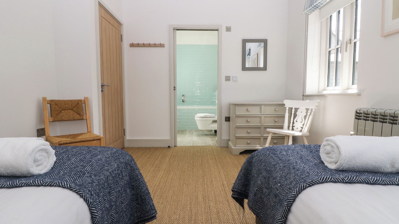 Photo of Others in Helford