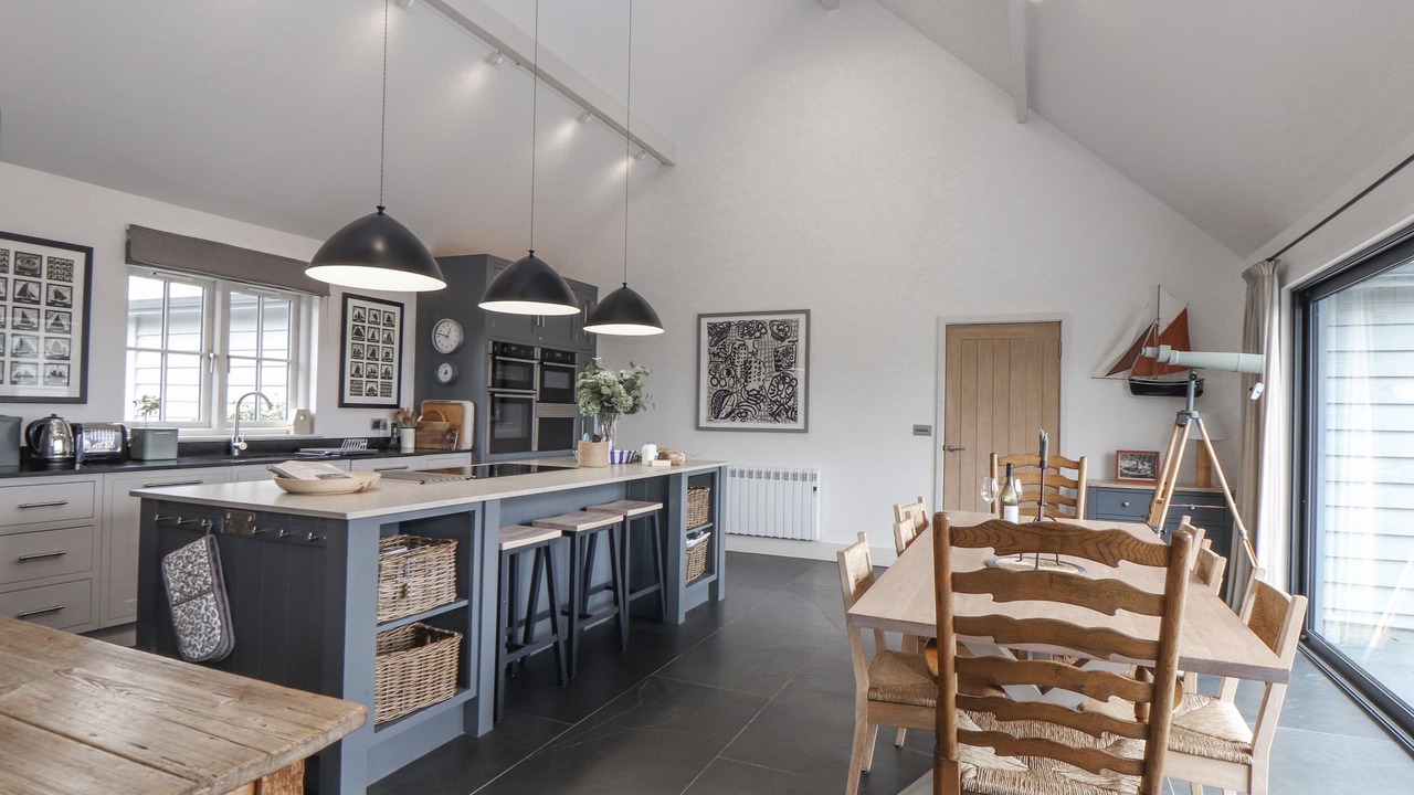 Photo of Others in Helford