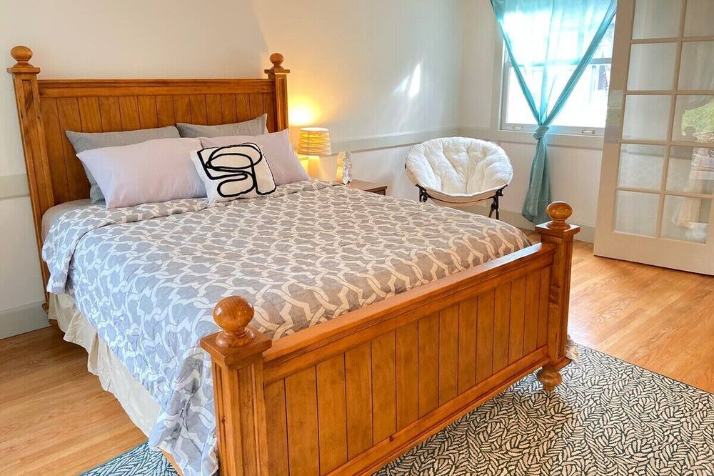 Photo of Others in Overlook