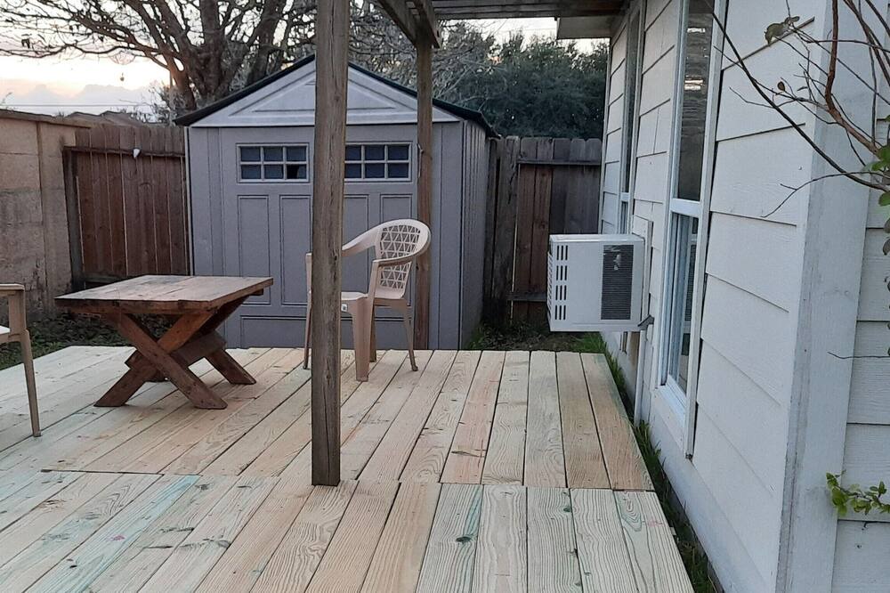Photo of Patio Balcony in Pearland