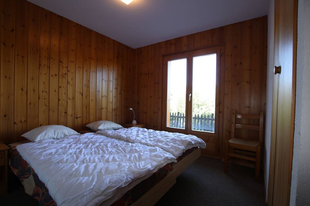 Photo of Bedroom in Salins