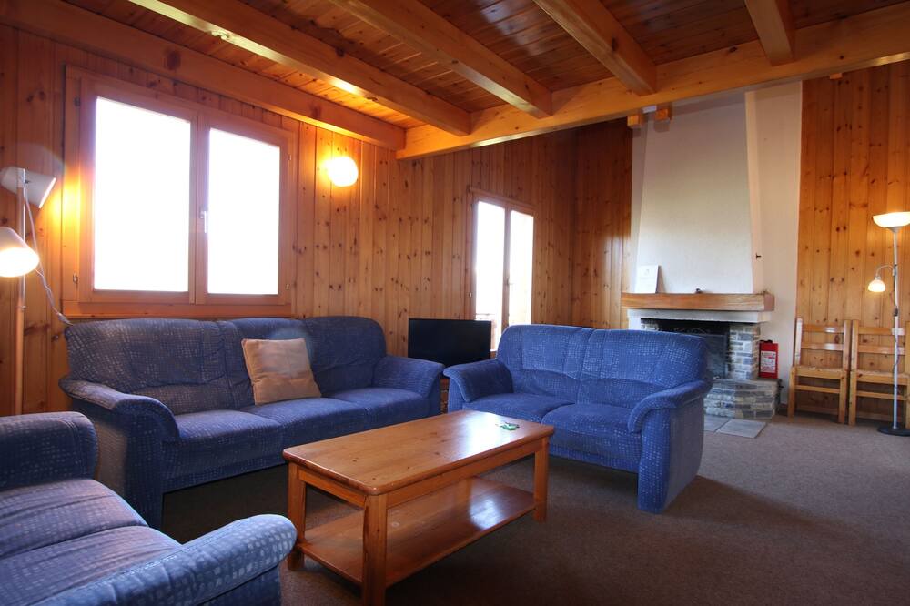 Photo of Livingroom in Salins