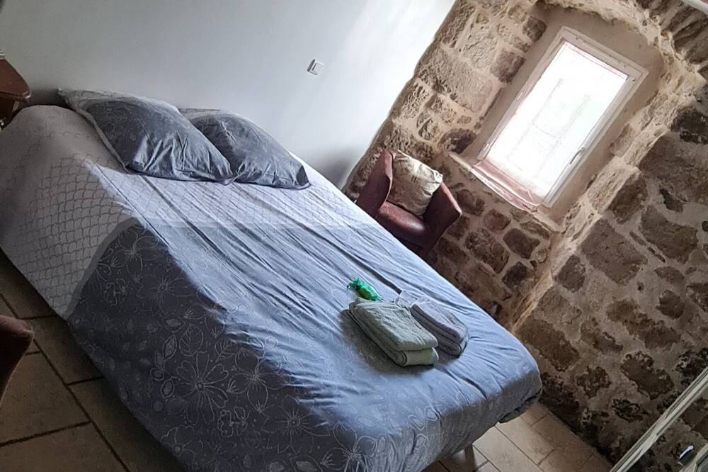 Photo of Bedroom in Mars