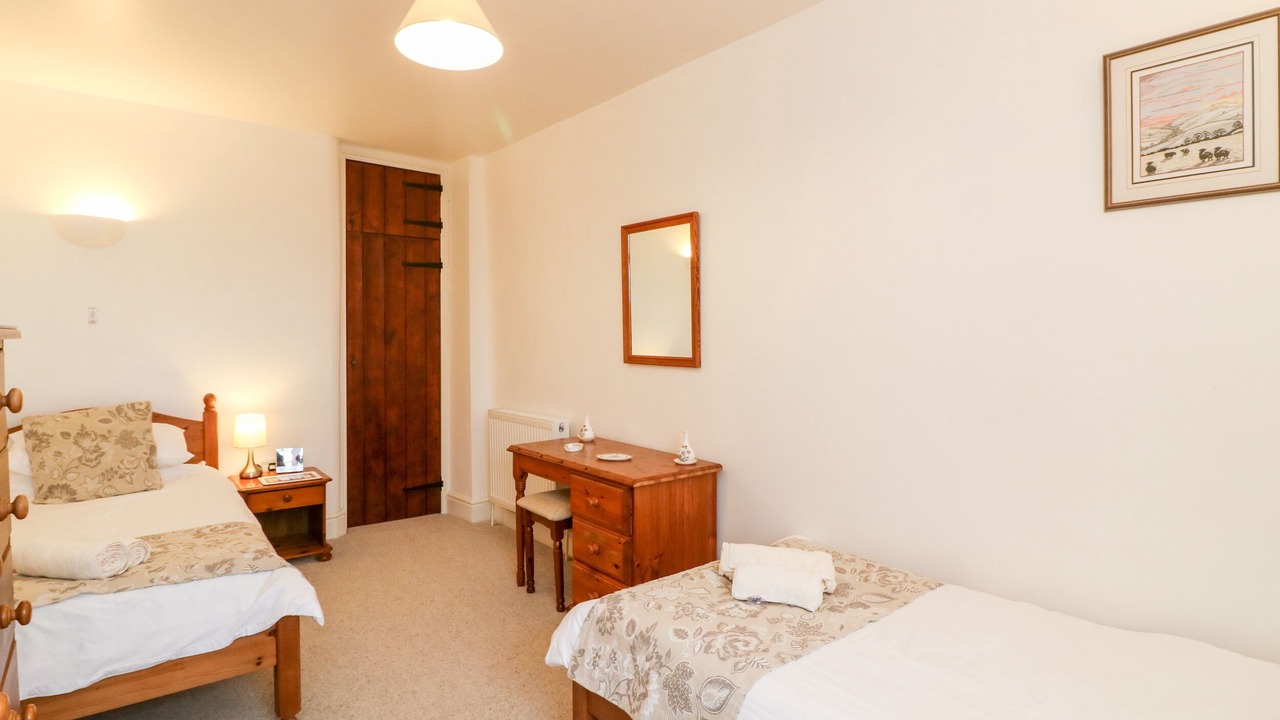 Photo of Others in Littleham