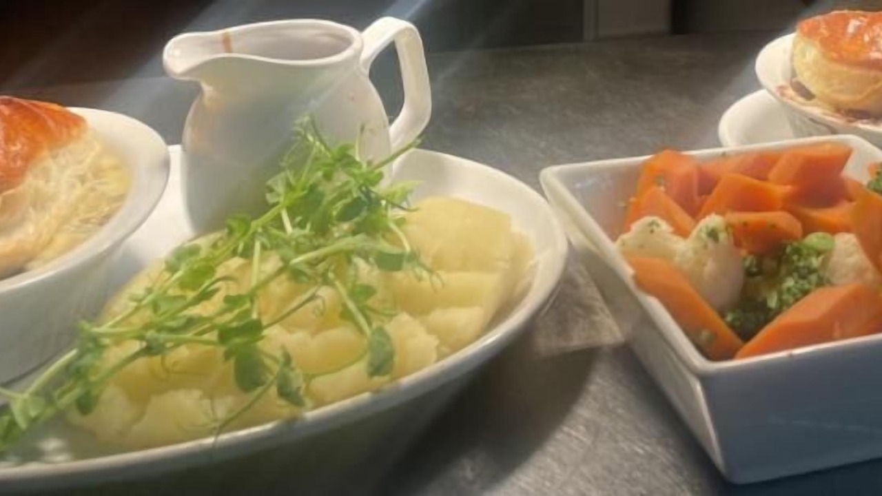 Photo of Others in Diss