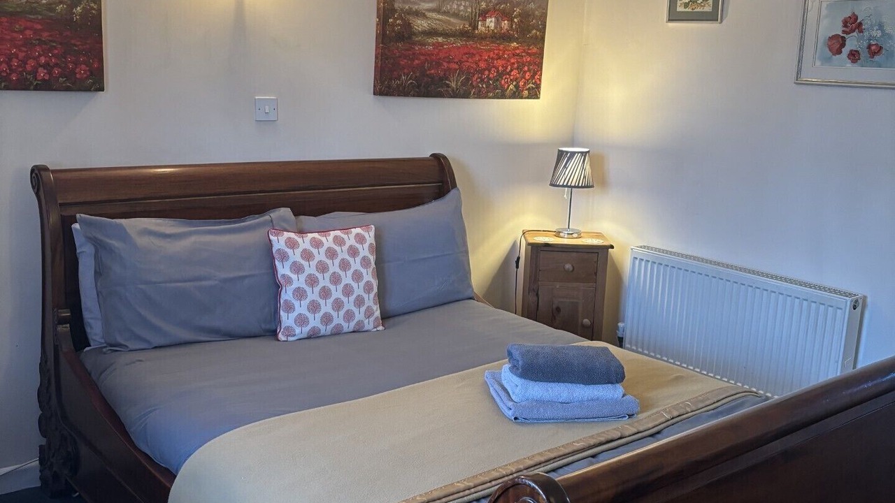 Photo of Others in Diss