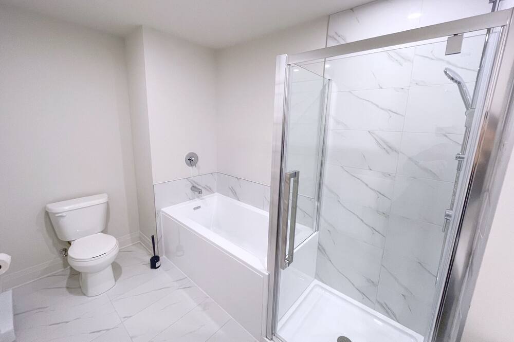 Photo of Bathroom in Saint-Laurent