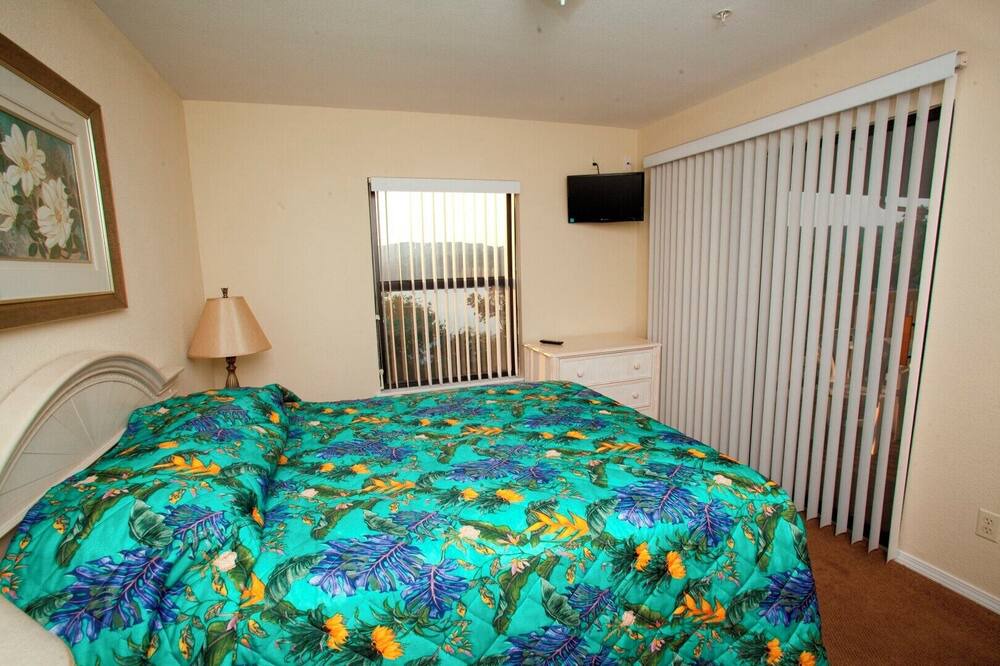 Photo of Bedroom in Kimberling City