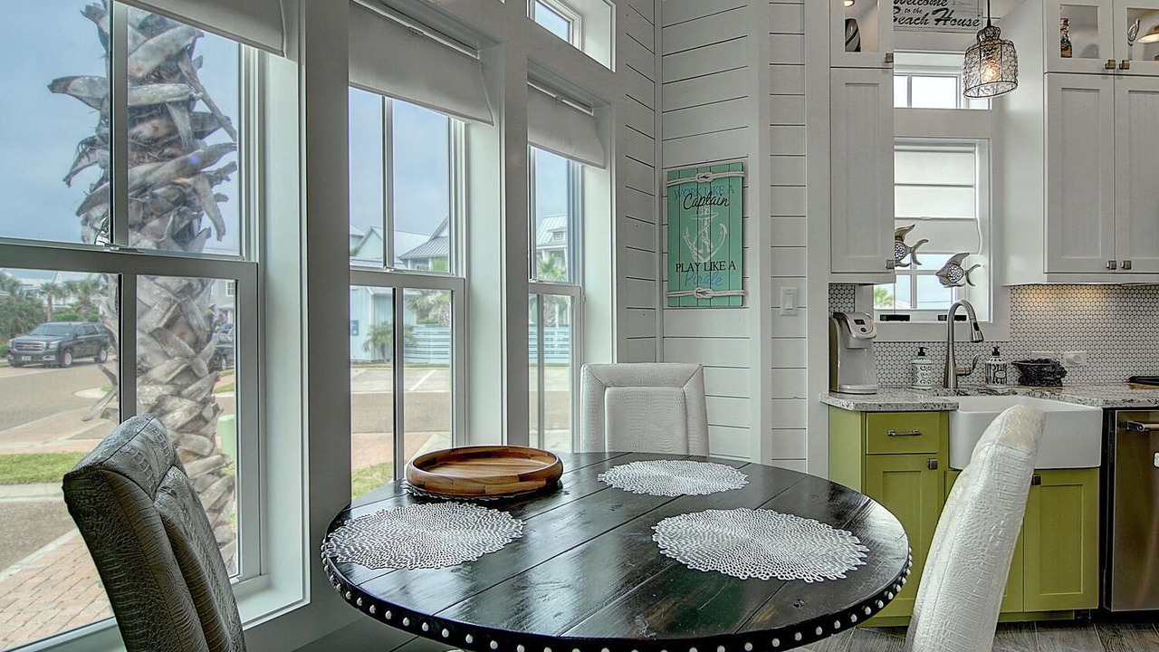 Photo of Others in Cinnamon Shore