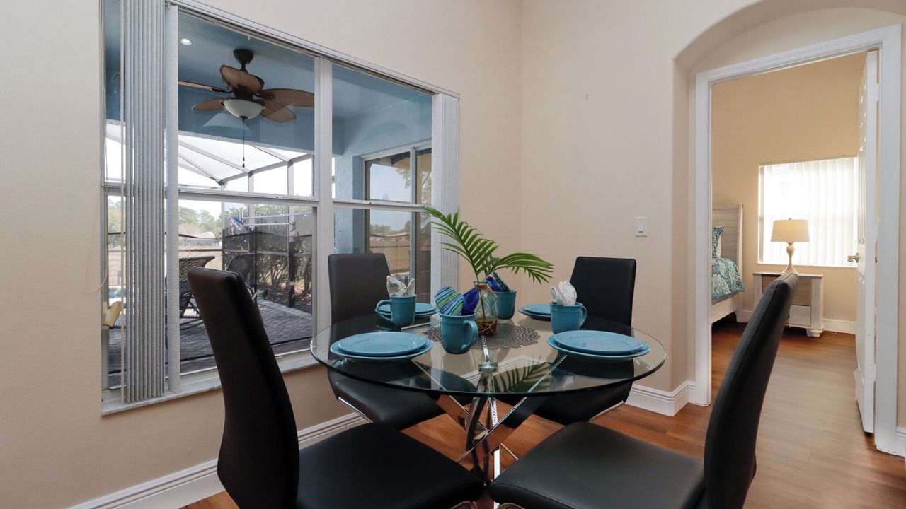 Photo of Livingroom in Orange Tree