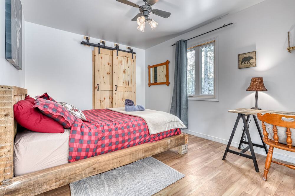 Photo of Bedroom in Chertsey