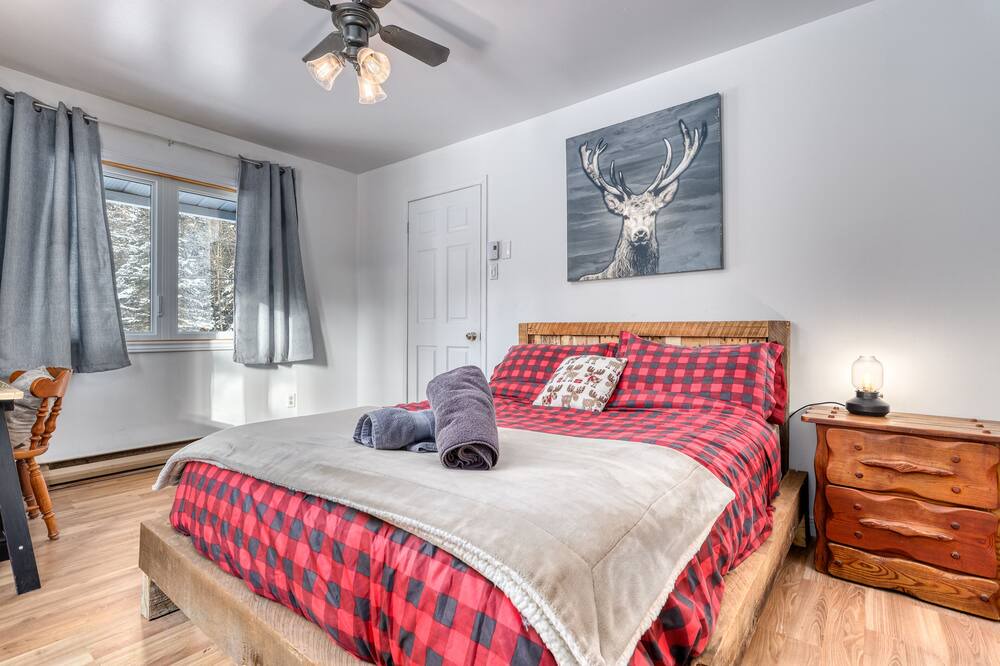 Photo of Bedroom in Chertsey