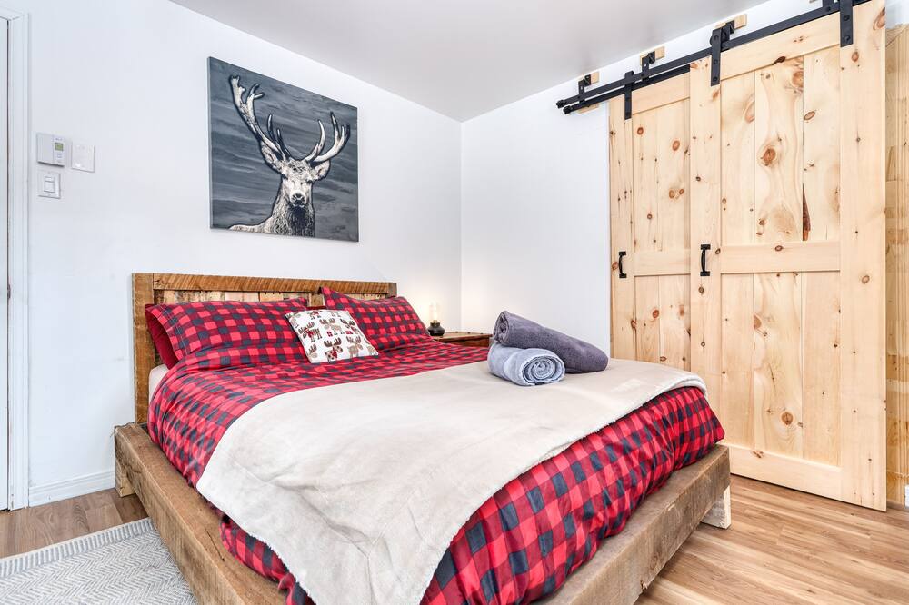 Photo of Bedroom in Chertsey