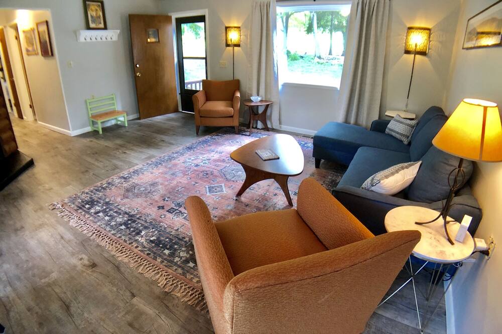 Photo of Livingroom in Holiday Island