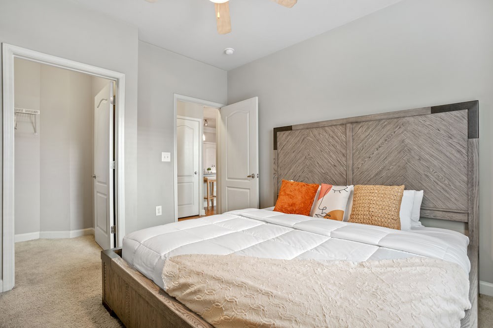 Photo of Bedroom in Westside