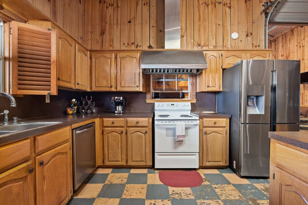 Photo of Kitchen in Damon