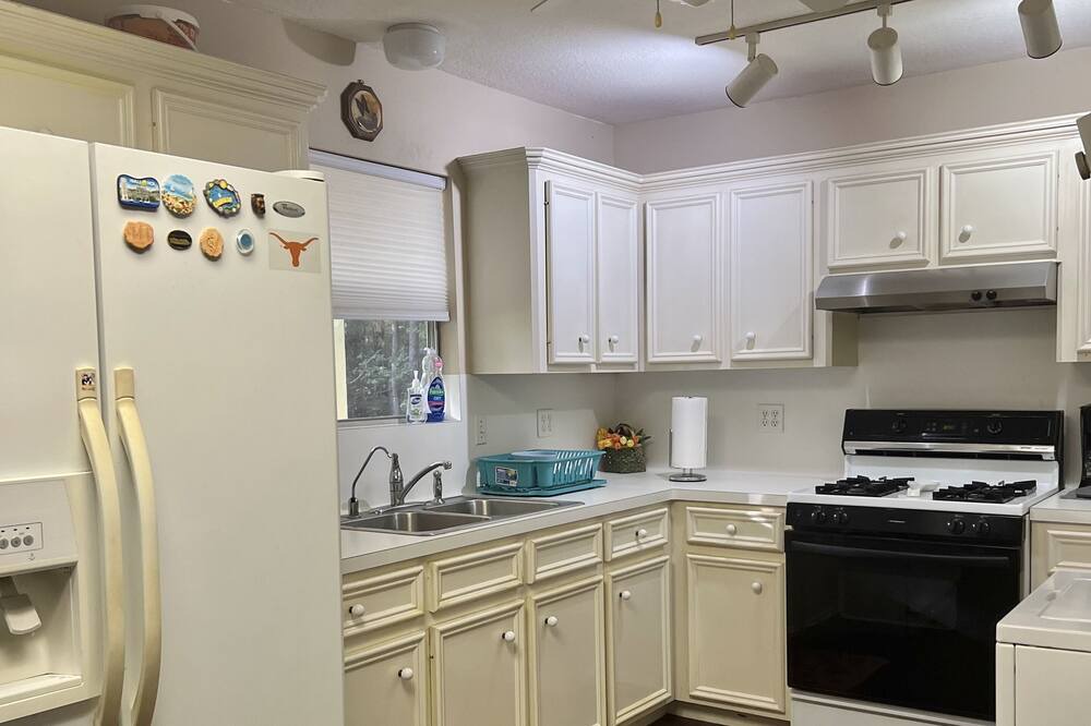 Photo of Kitchen in Montgomery