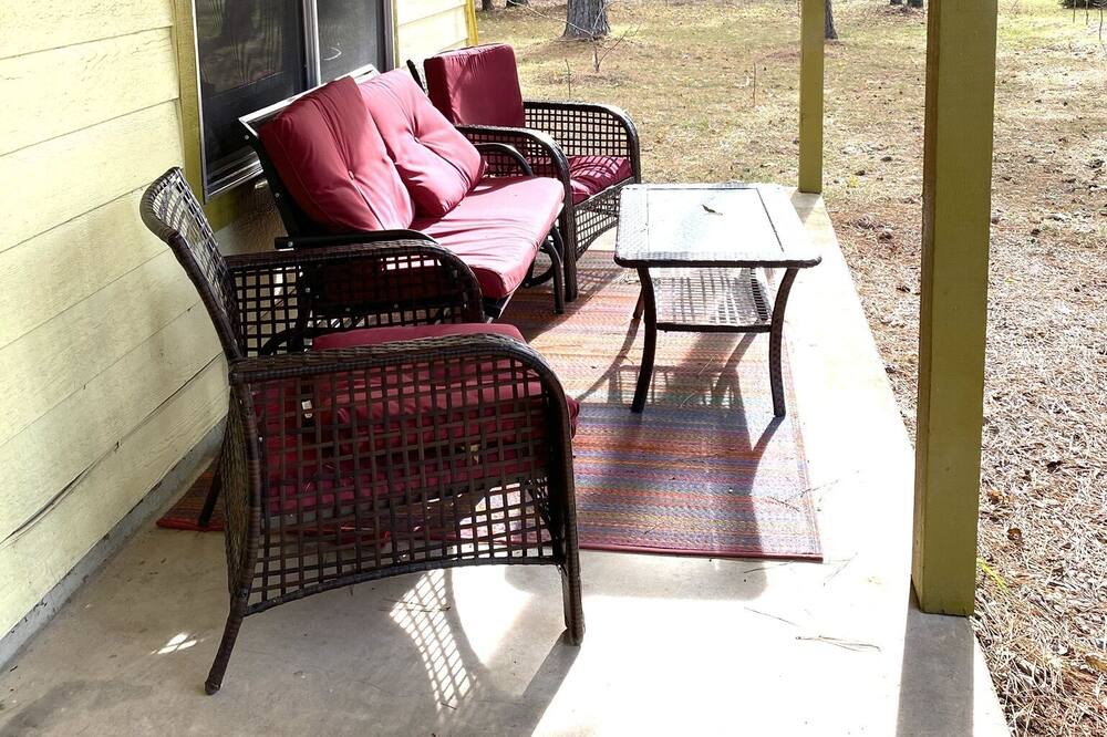 Photo of Patio Balcony in Montgomery