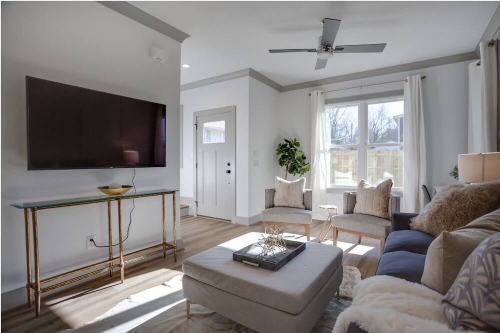 Photo of Livingroom in Durham