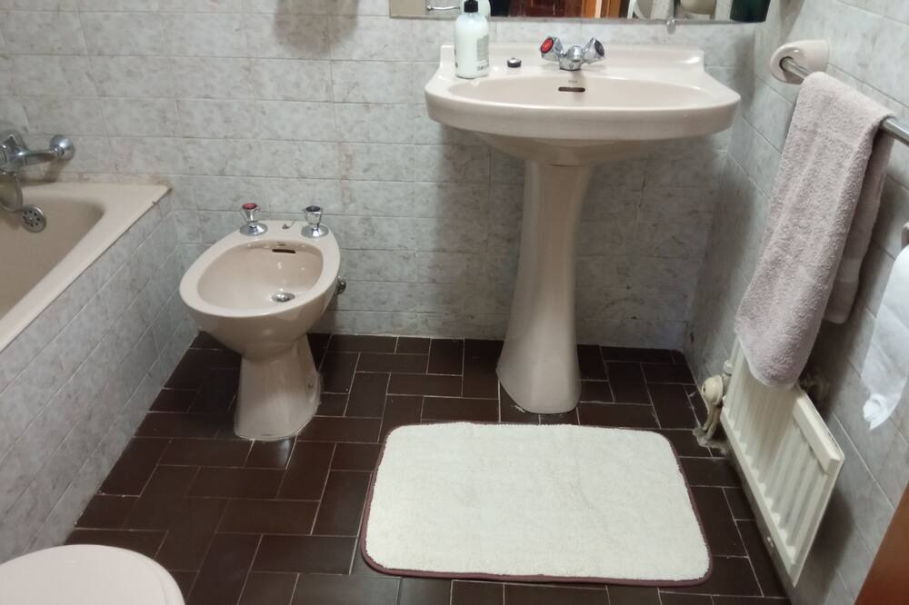 Photo of Bathroom in Candanchu