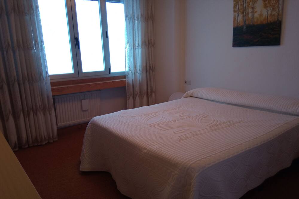 Photo of Bedroom in Candanchu