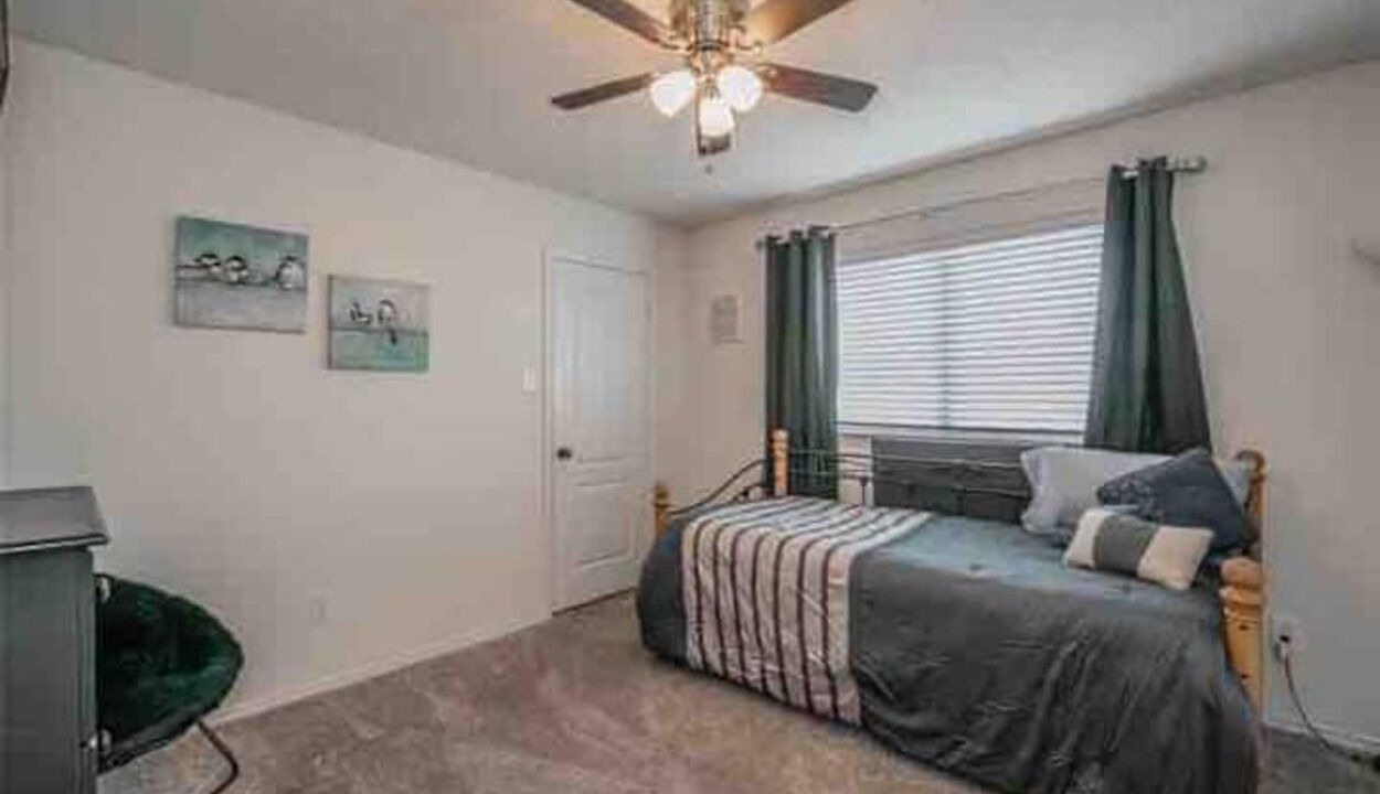 Photo of Bedroom in Fossil Creek