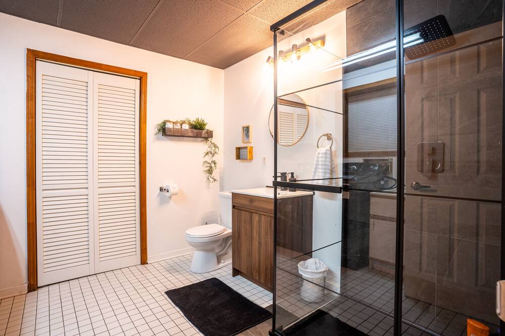 Photo of Bathroom in La Macaza