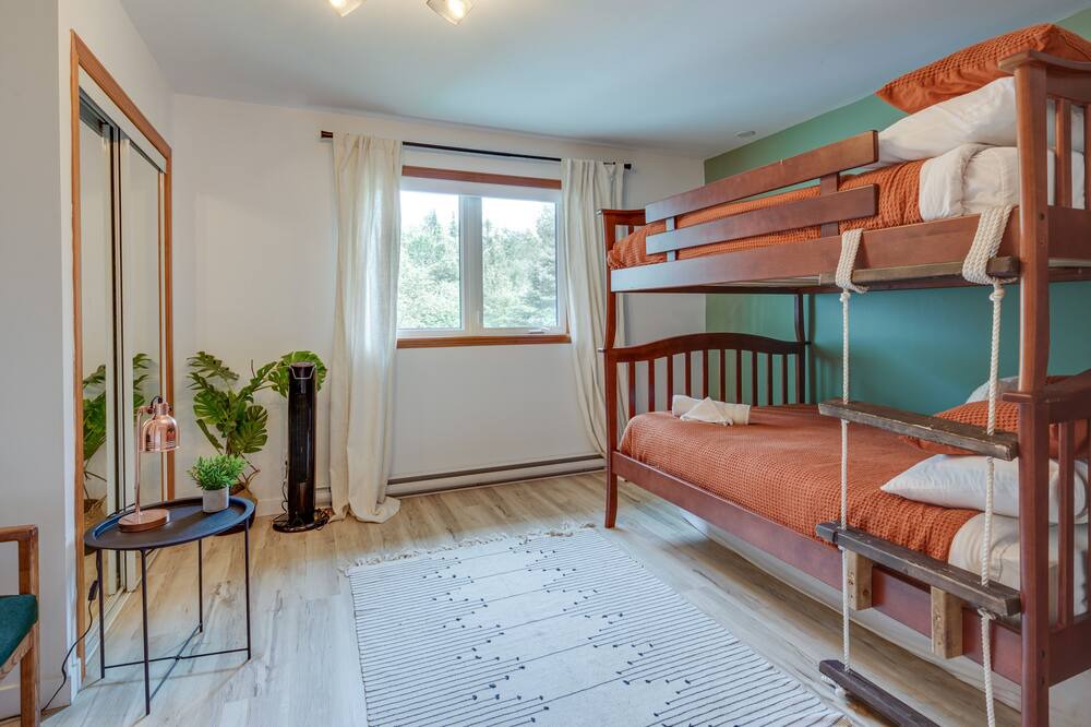 Photo of Bedroom in La Macaza