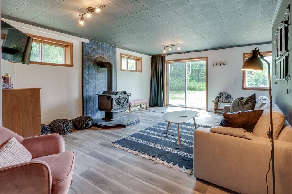 Photo of Livingroom in La Macaza