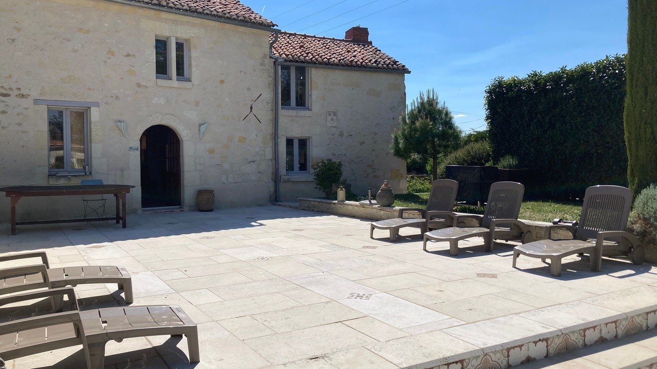 Photo of Patio Balcony in Doue-en-Anjou
