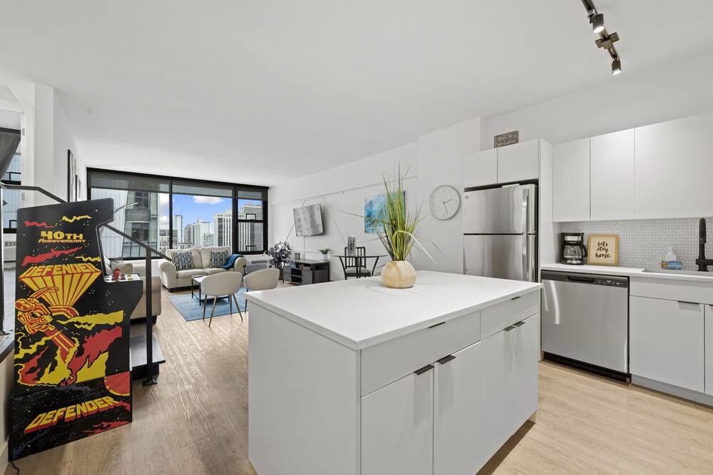 Photo of Others in Rush and Division